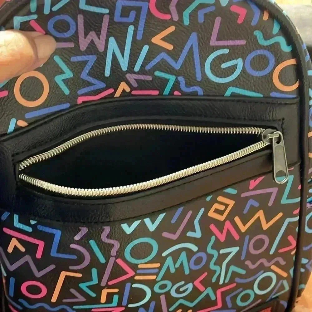 Stranger things mini back pack - Picture 6 of 8